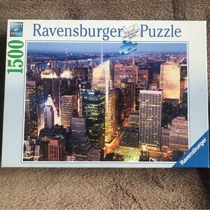 1500 piece Midtown Manhattan, NYC puzzle